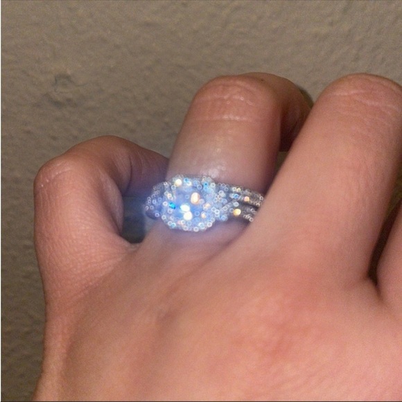 PRINCESS Elegant engagement ring simulated  diamond white gold Plated Size 6 - Picture 12 of 14